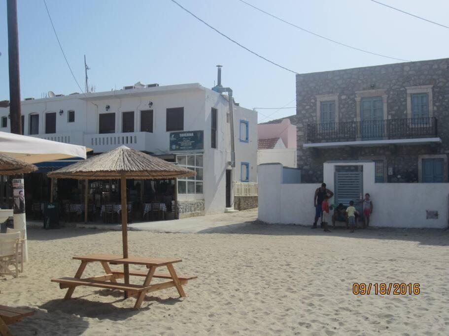 Nesea 2 Villa Pserimos Town Екстериор снимка